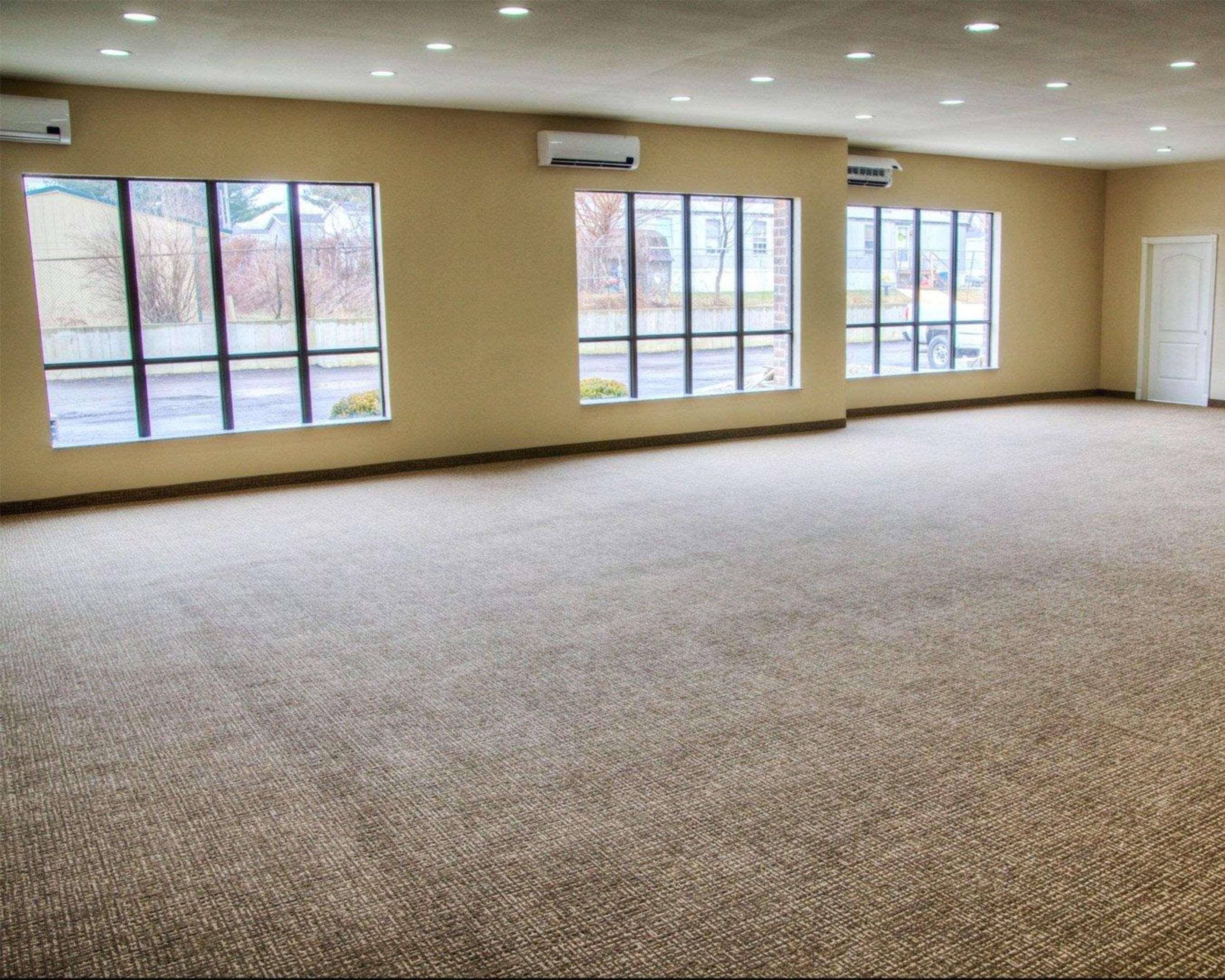 Comfort Suites Plymouth Near Us-30 Exteriör bild