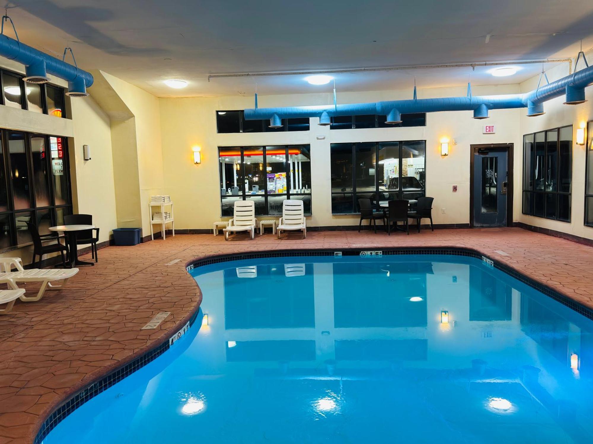 Comfort Suites Plymouth Near Us-30 Exteriör bild